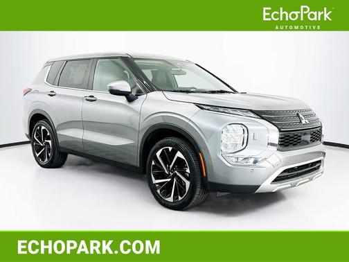 Mercury Gray Metallic 2024 Mitsubishi Outlander SE S-AWC