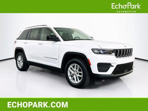 2023 Jeep Grand Cherokee Laredo