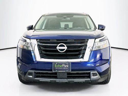Deep Ocean Blue Pearl 2025 Nissan Pathfinder SV 4WD