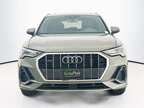 2024 Audi Q3 Premium 45 TFSI S line quattro Tiptronic