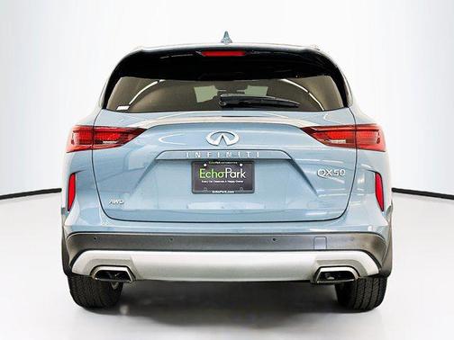 2023 INFINITI QX50 LUXE AWD