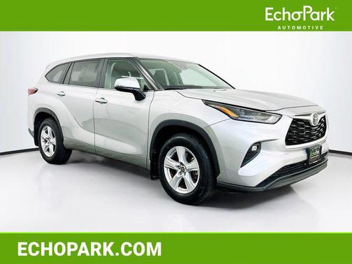 2024 Toyota Highlander LE