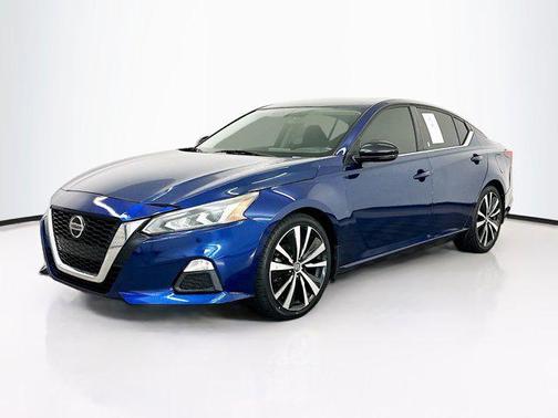 Deep Blue Pearl 2019 Nissan Altima 2.5 SR