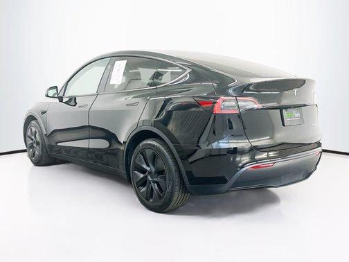 2025 Tesla Model Y Long Range Dual Motor All-Wheel Drive