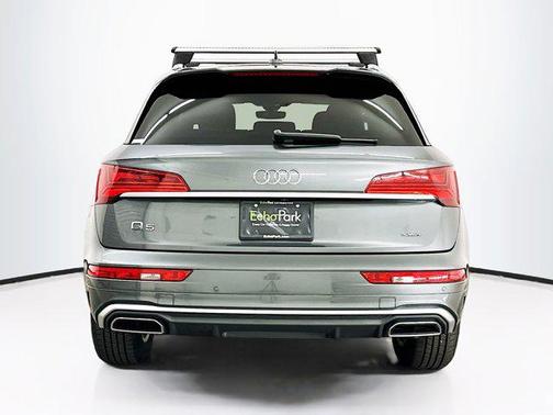 2022 Audi Q5 45 S line Premium