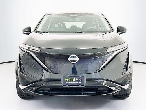 Black Diamond Pearl 2024 Nissan ARIYA ENGAGE+