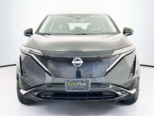 Black Diamond Pearl 2024 Nissan ARIYA ENGAGE+