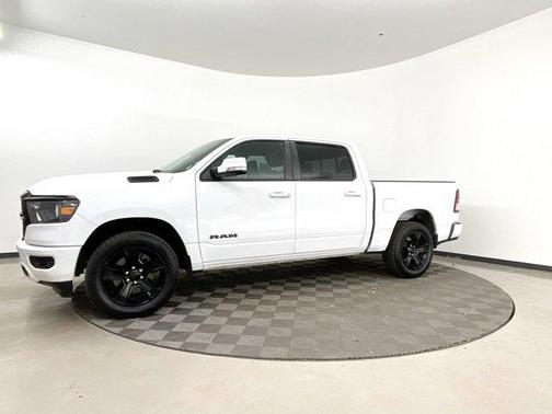 Photo 5 of 37 of 2020 RAM 1500 Big Horn