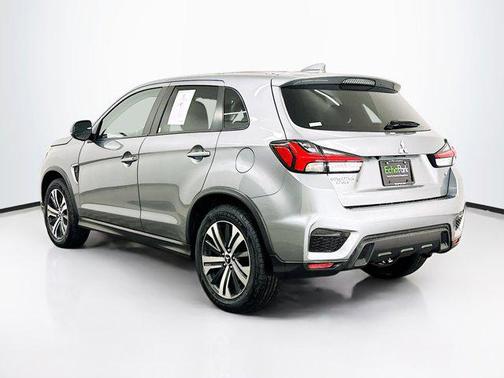 2020 Mitsubishi Outlander Sport SE