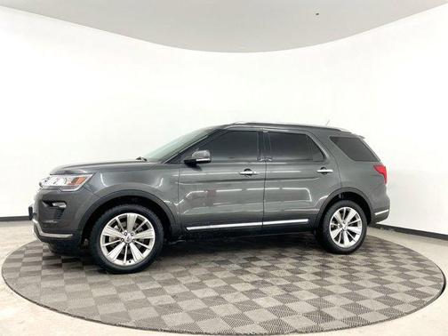 Photo 5 of 39 of 2019 Ford Explorer Limited