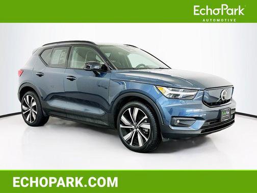 2022 Volvo XC40 Recharge Pure Electric P8 Twin Plus