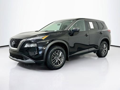 Super Black 2023 Nissan Rogue S