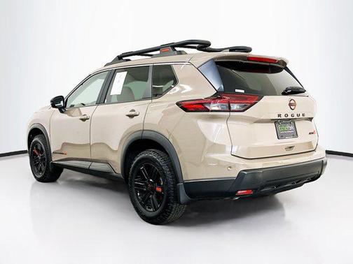 2025 Nissan Rogue Rock Creek