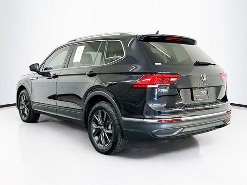 2023 Volkswagen Tiguan 2.0T SE 4MOTION