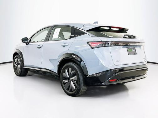 Boulder Gray Pearl 2024 Nissan ARIYA ENGAGE