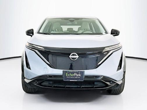 Boulder Gray Pearl 2024 Nissan ARIYA ENGAGE