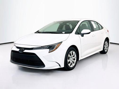 Ice Cap 2024 Toyota Corolla LE