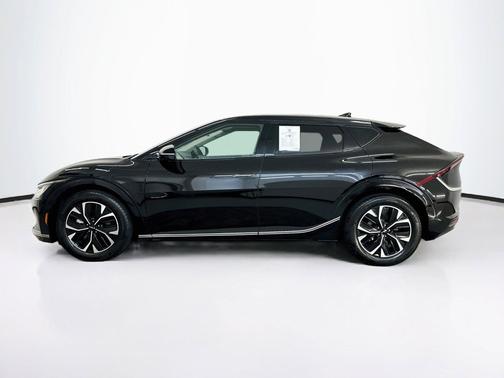 Aurora Black Pearl 2024 Kia EV6 Wind