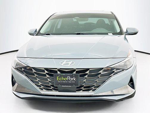 2023 Hyundai ELANTRA HEV Limited