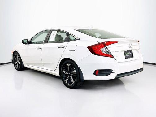 2017 Honda Civic Touring