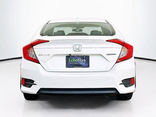 2017 Honda Civic Touring