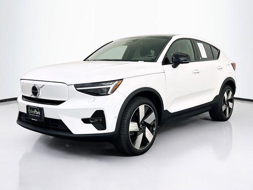 Crystal White Metallic 2023 Volvo C40 Recharge Pure Electric Twin Ultimate