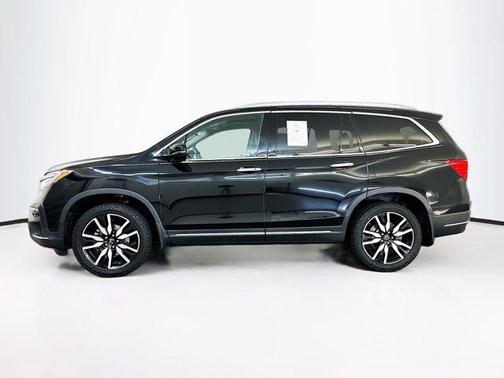 2019 Honda Pilot Touring 8-Passenger