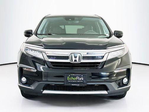 2019 Honda Pilot Touring 8-Passenger