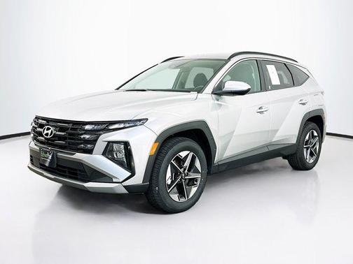 Shimmering Silver 2025 Hyundai TUCSON SEL
