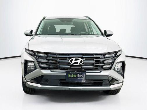 Shimmering Silver 2025 Hyundai TUCSON SEL