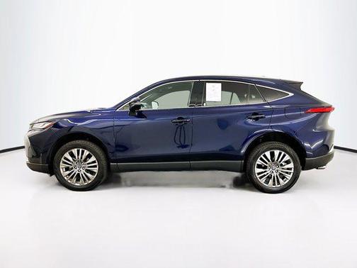 2023 Toyota Venza XLE