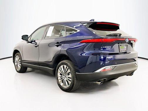 2023 Toyota Venza XLE