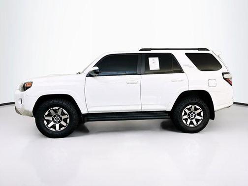 2022 Toyota 4Runner TRD Off Road