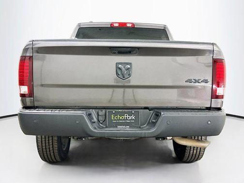 2024 RAM 1500 Classic Warlock Crew Cab 4x4 5'7' Box