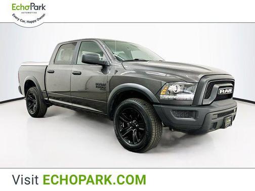 2024 RAM 1500 Classic Warlock Crew Cab 4x4 5'7' Box