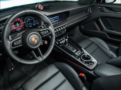 2026 Porsche 911 Carrera GTS