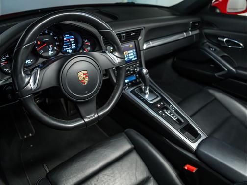 2015 Porsche 911 Carrera