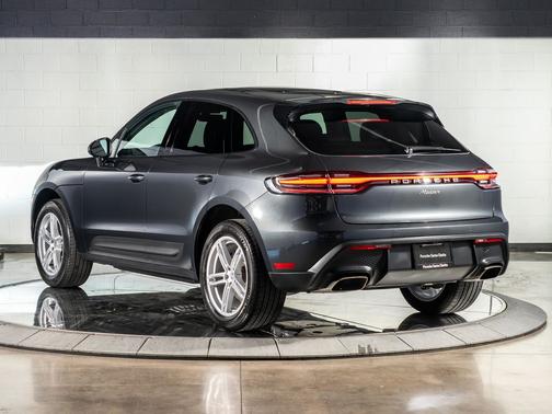 2025 Porsche Macan 