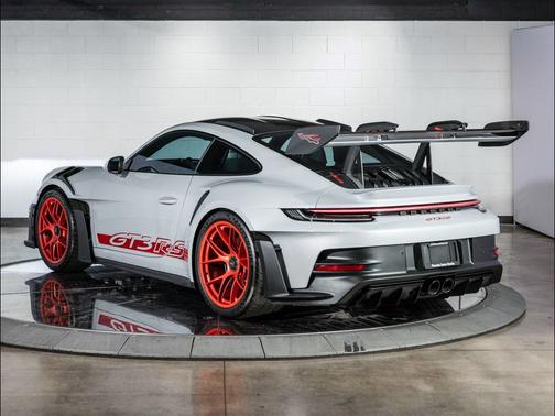 2025 Porsche 911 GT3 RS