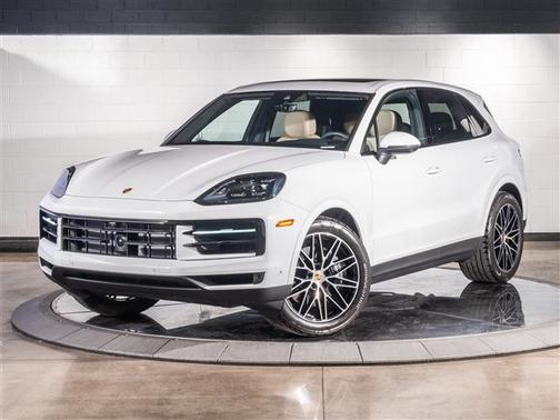 2025 Porsche Cayenne BASE