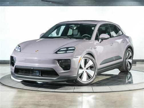 2024 Porsche Macan Base