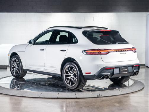 2025 Porsche Macan S