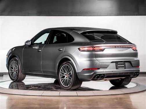 2021 Porsche Cayenne Base