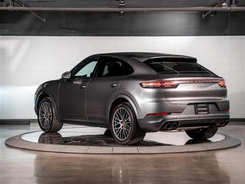 2021 Porsche Cayenne Base