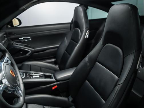 2015 Porsche 911 Carrera