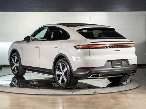 2026 Porsche Cayenne Cayenne E-Hybrid