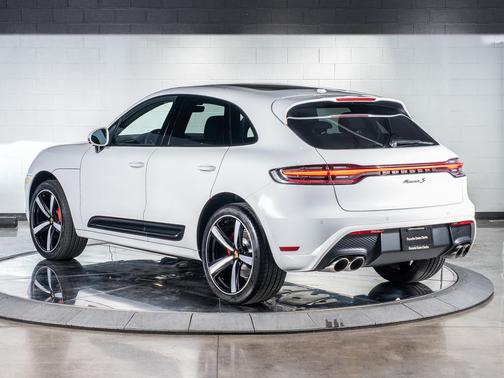 2025 Porsche Macan S