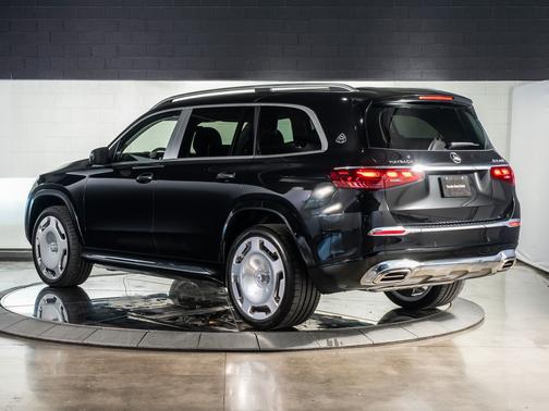 2025 Mercedes-Benz Maybach GLS 600 4MATIC