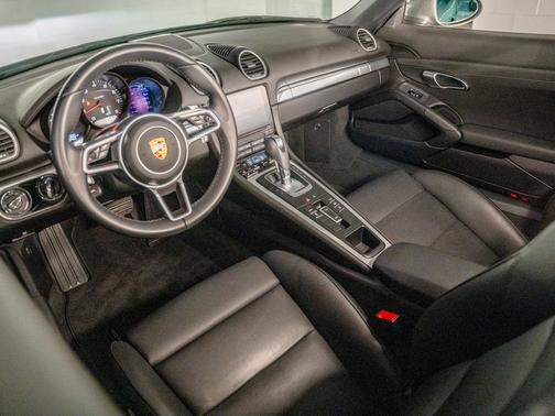 2023 Porsche 718 Boxster Convertible