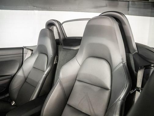 2023 Porsche 718 Boxster Convertible